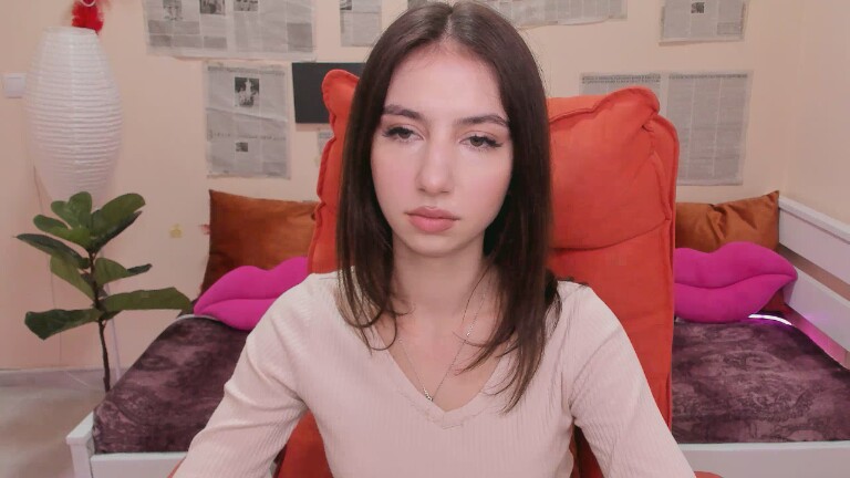 SarahTray's Streamate show and profile