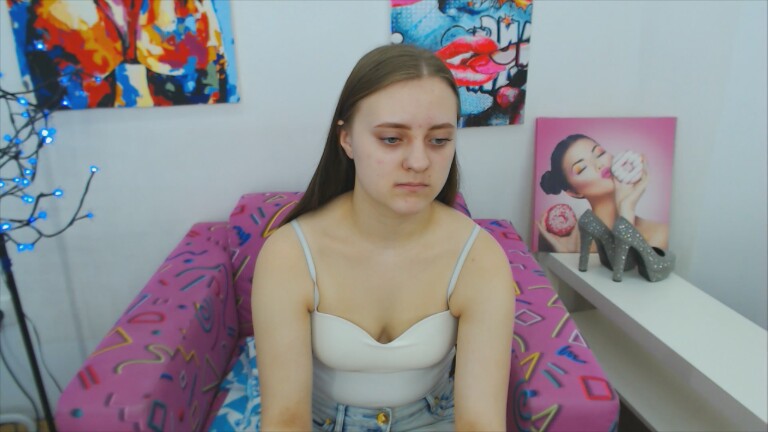 ArinaBelly's Streamate show and profile