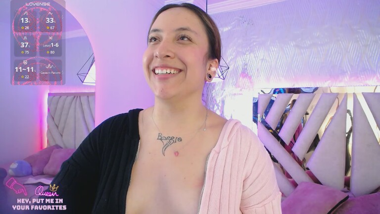 NyxAndria's Streamate show and profile