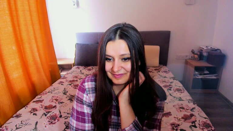 MonicaDOMINA's Streamate show and profile
