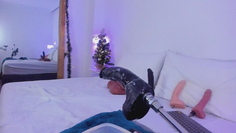 GabrielaHernandez's Streamate show and profile