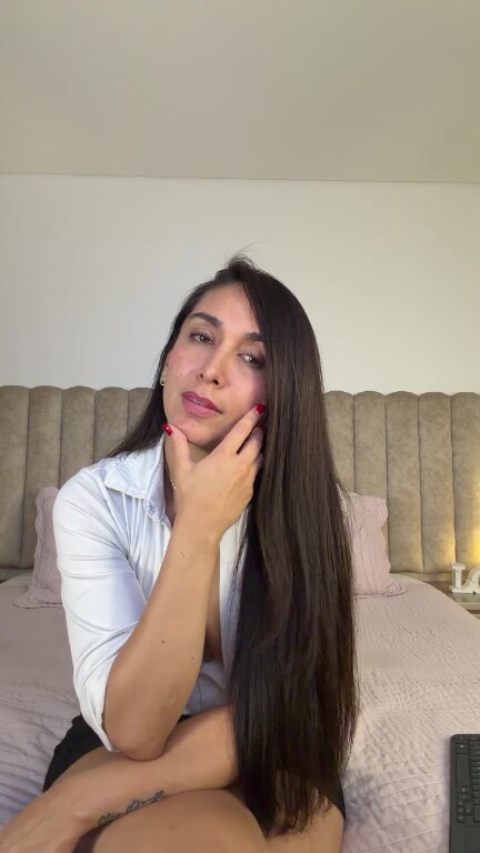 SophieRestrepo's Streamate show and profile