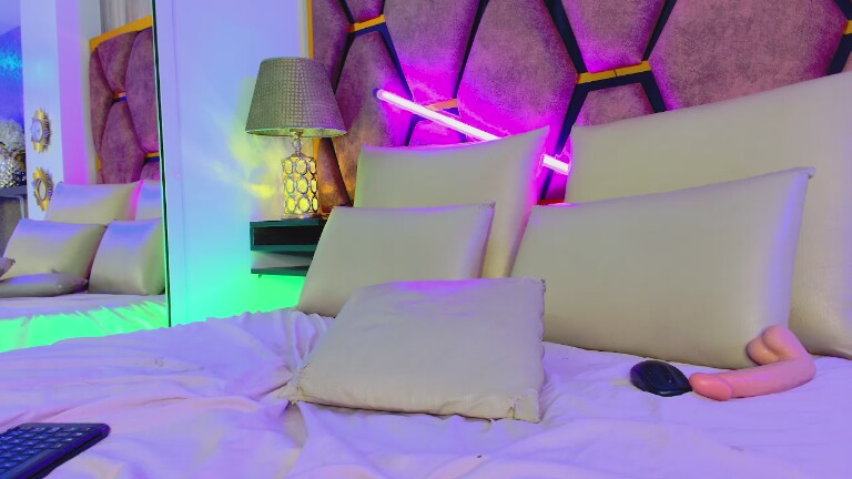 Madisson_Jaramillo's Streamate show and profile