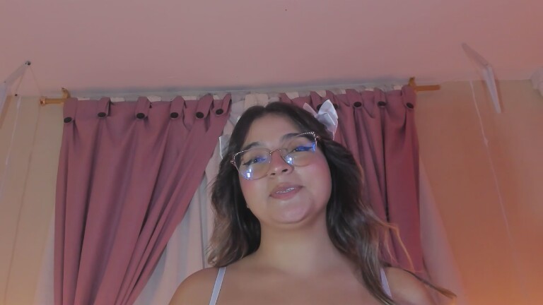 MarianBlazee's Streamate show and profile