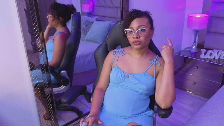 JorjaSaenz's Streamate show and profile