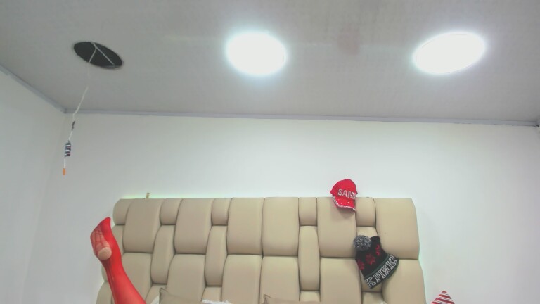 Kharhaa's Streamate show and profile