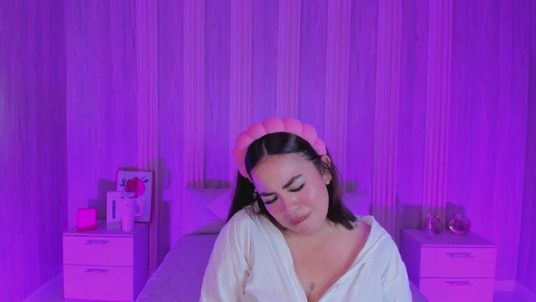 Liia_Sweett's Streamate show and profile