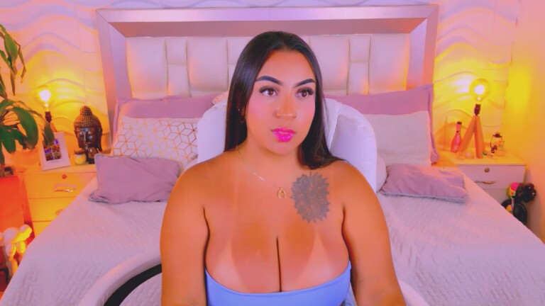 MartinaPiero's Streamate show and profile