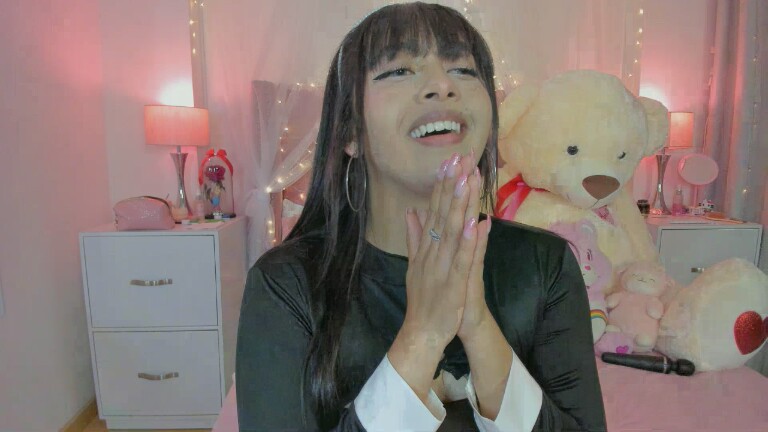 AlexandraWinterr's Streamate show and profile