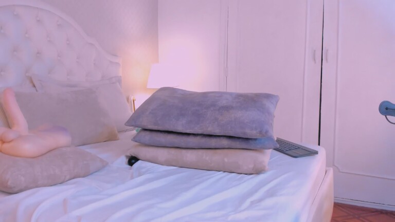 Chloe_Conelly's Streamate show and profile