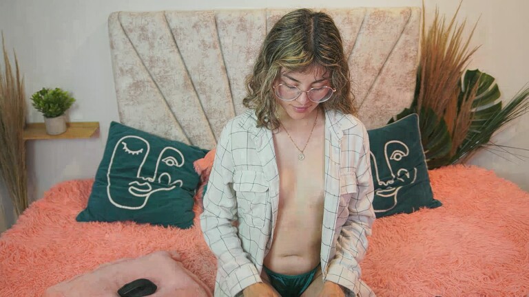 IamAbbi's Streamate show and profile