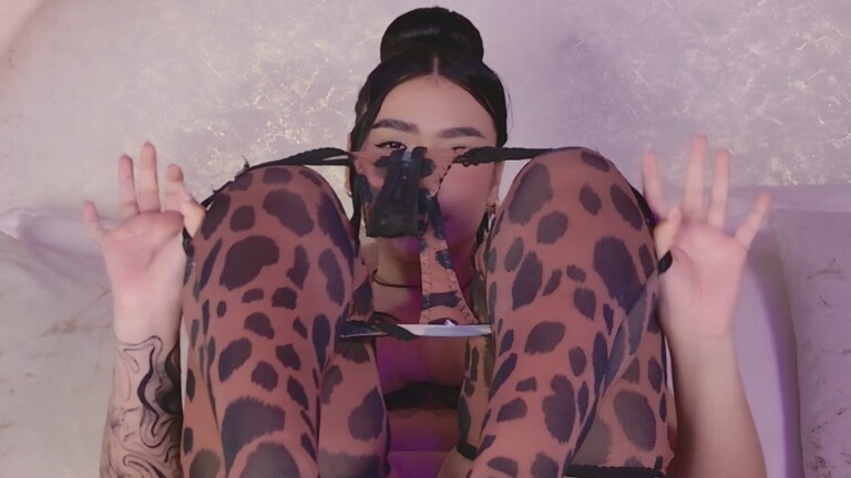 ManuelaHall's Streamate show and profile