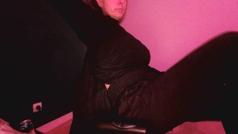 TheLalaKold's Streamate show and profile