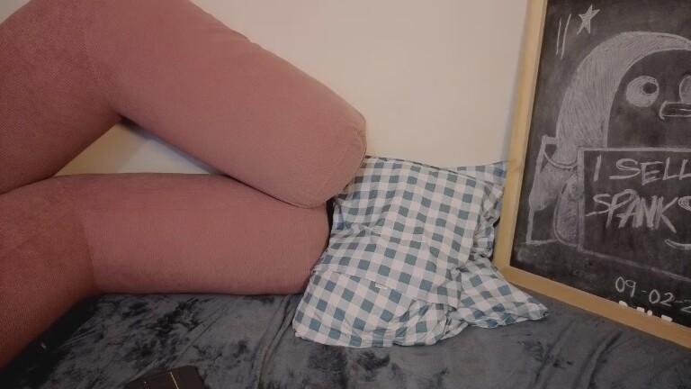 Gaia33's Streamate show and profile