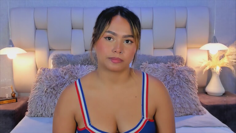 EmmaPrinncess's Streamate show and profile