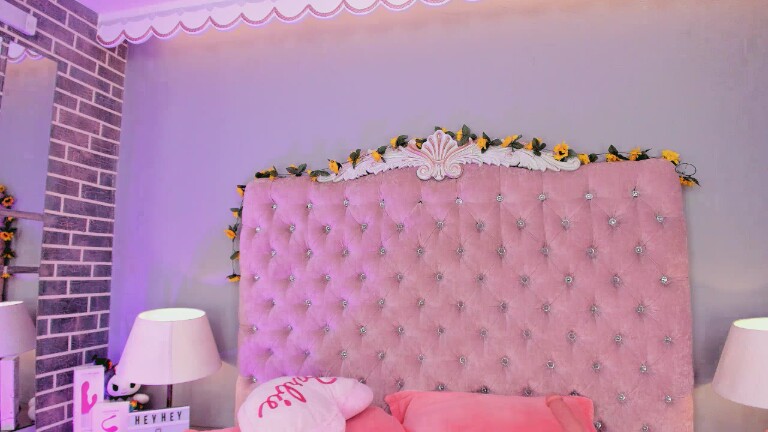 MadissonRey's Streamate show and profile