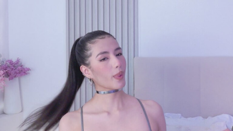 JohanaPiero's Streamate show and profile