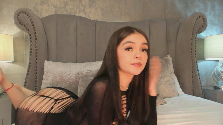 EmmaWeest's Streamate show and profile