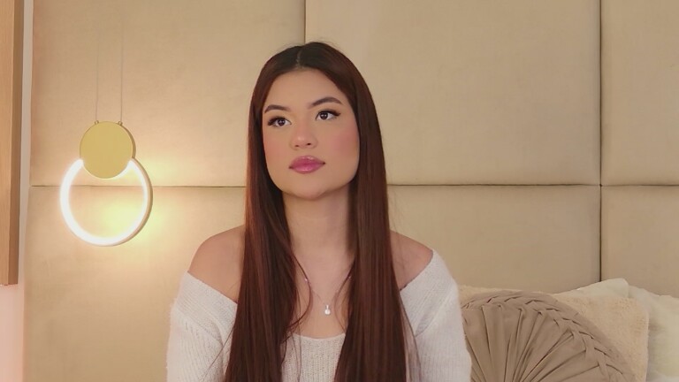 GiaRosset's Streamate show and profile