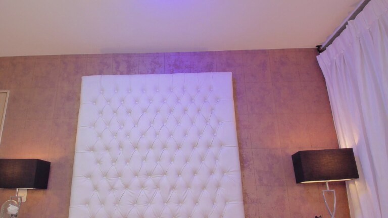 ElectraDuval's Streamate show and profile