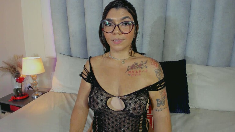 LunnaNoir's Streamate show and profile