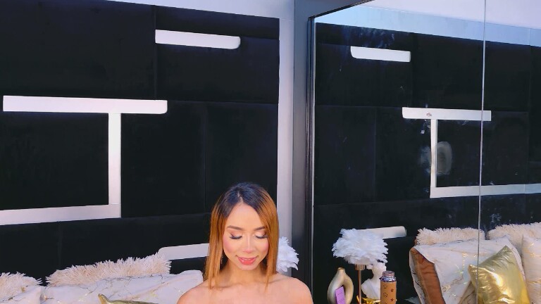 AlanaFerrara's Streamate show and profile