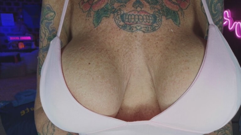 DixierebelDixiedime's Streamate show and profile