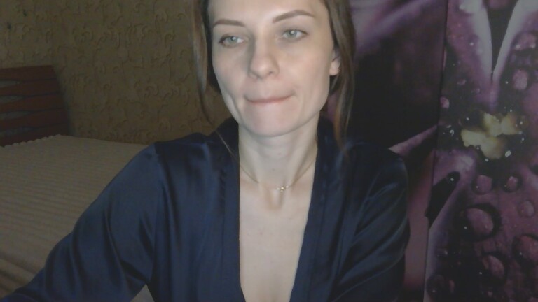 Brunettee's Streamate show and profile