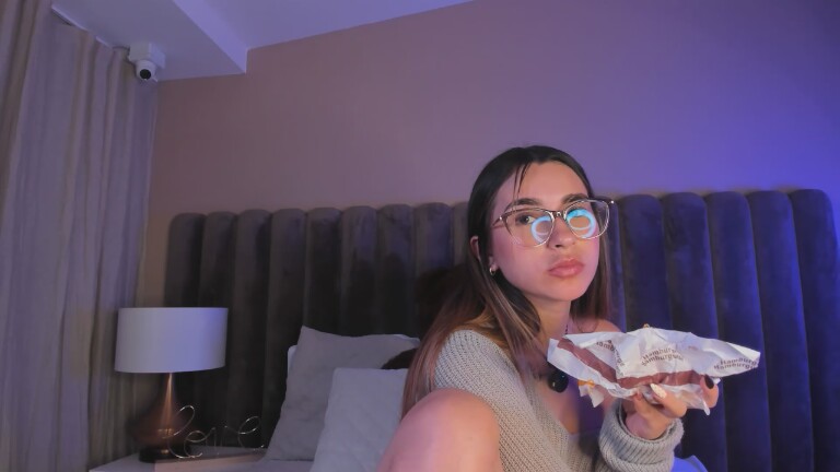 AuraRosse's Streamate show and profile