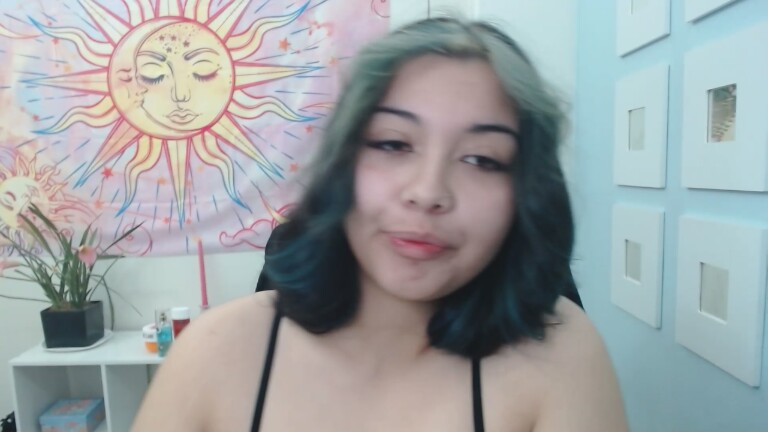 ToriPierce's Streamate show and profile